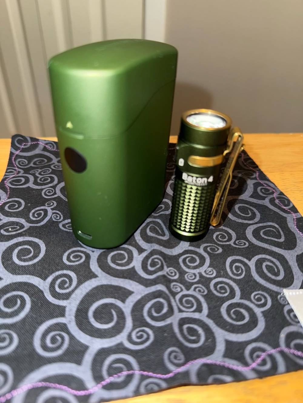 Olight Baton 4